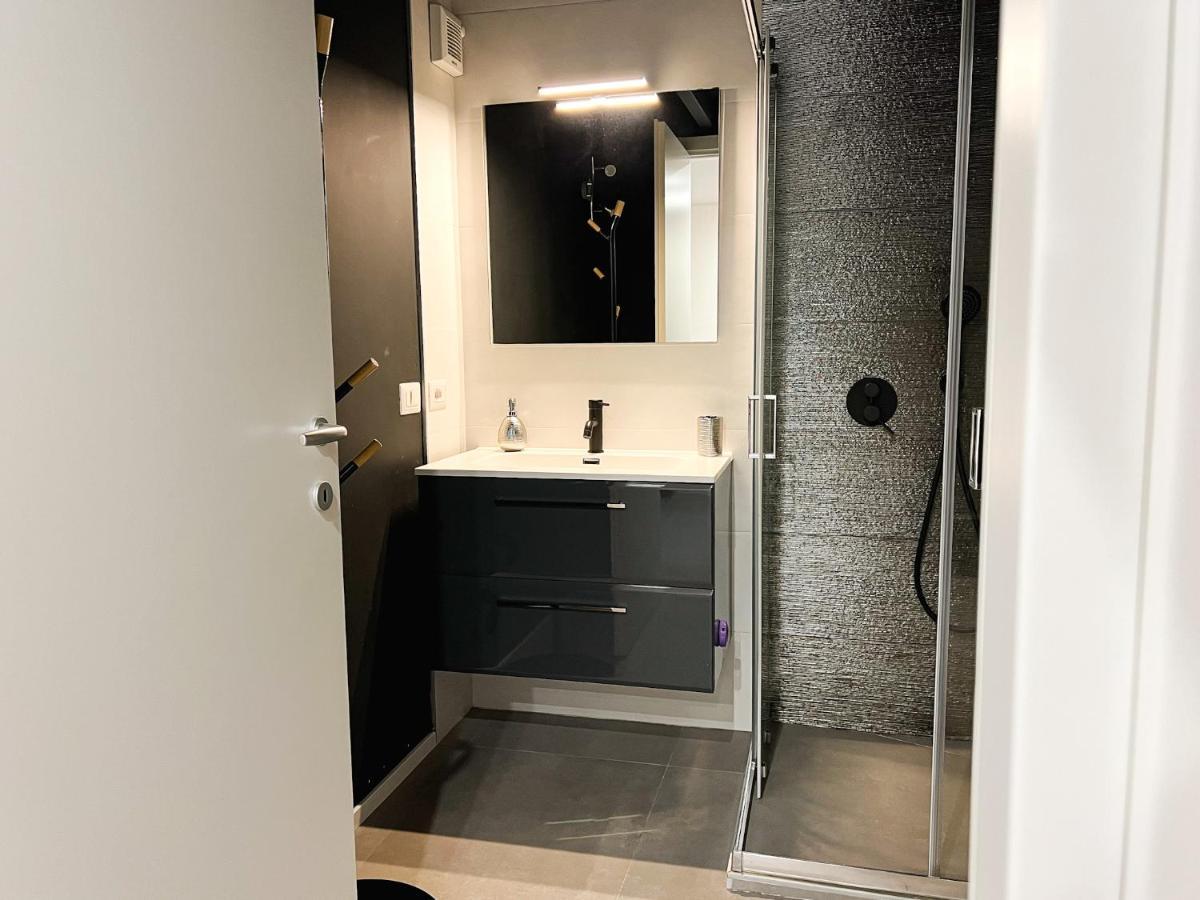 Al 115 Rooms Cagliari Bagian luar foto