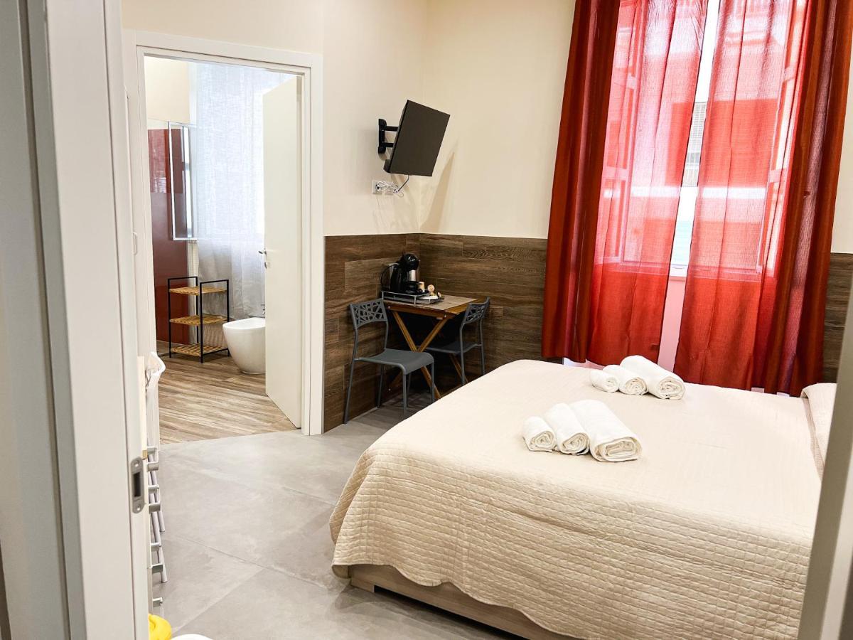 Al 115 Rooms Cagliari Bagian luar foto